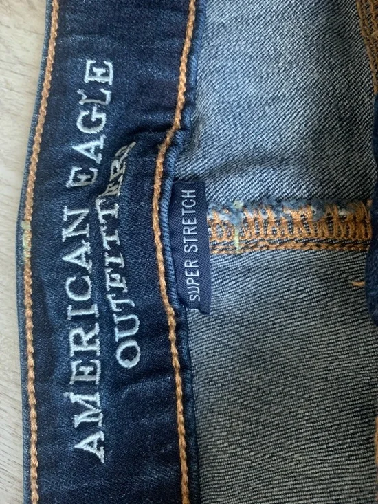 American Eagle Outfitters Dark Blue Denim Jean Shorts - Picture 4 of 11